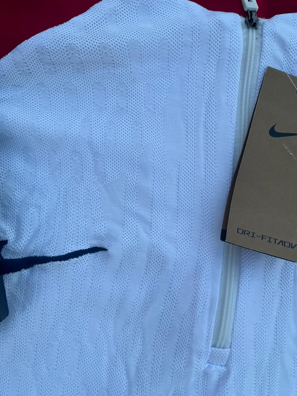 Tracksuit - England - 24