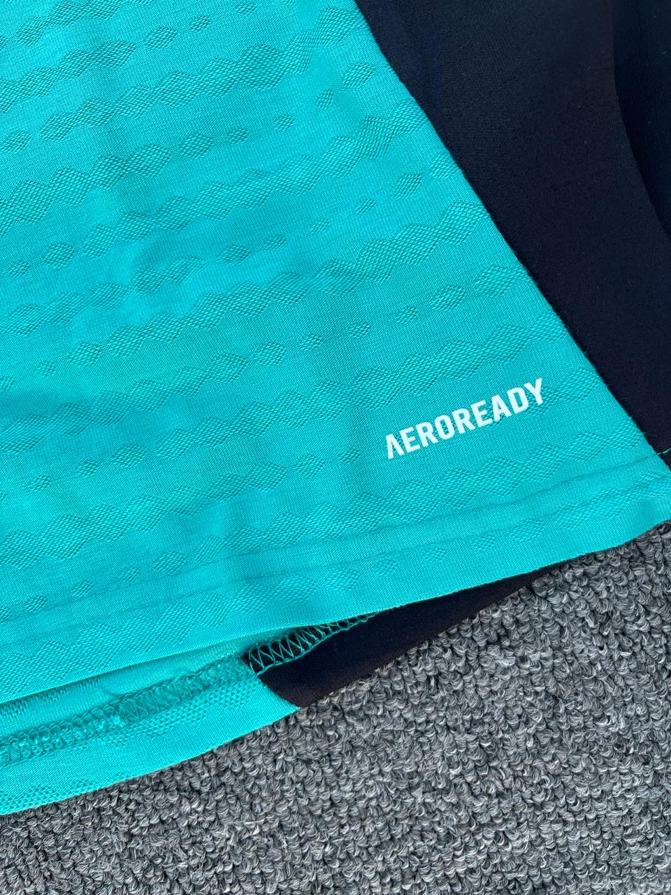 Green Tracksuit -  Liverpool - 26